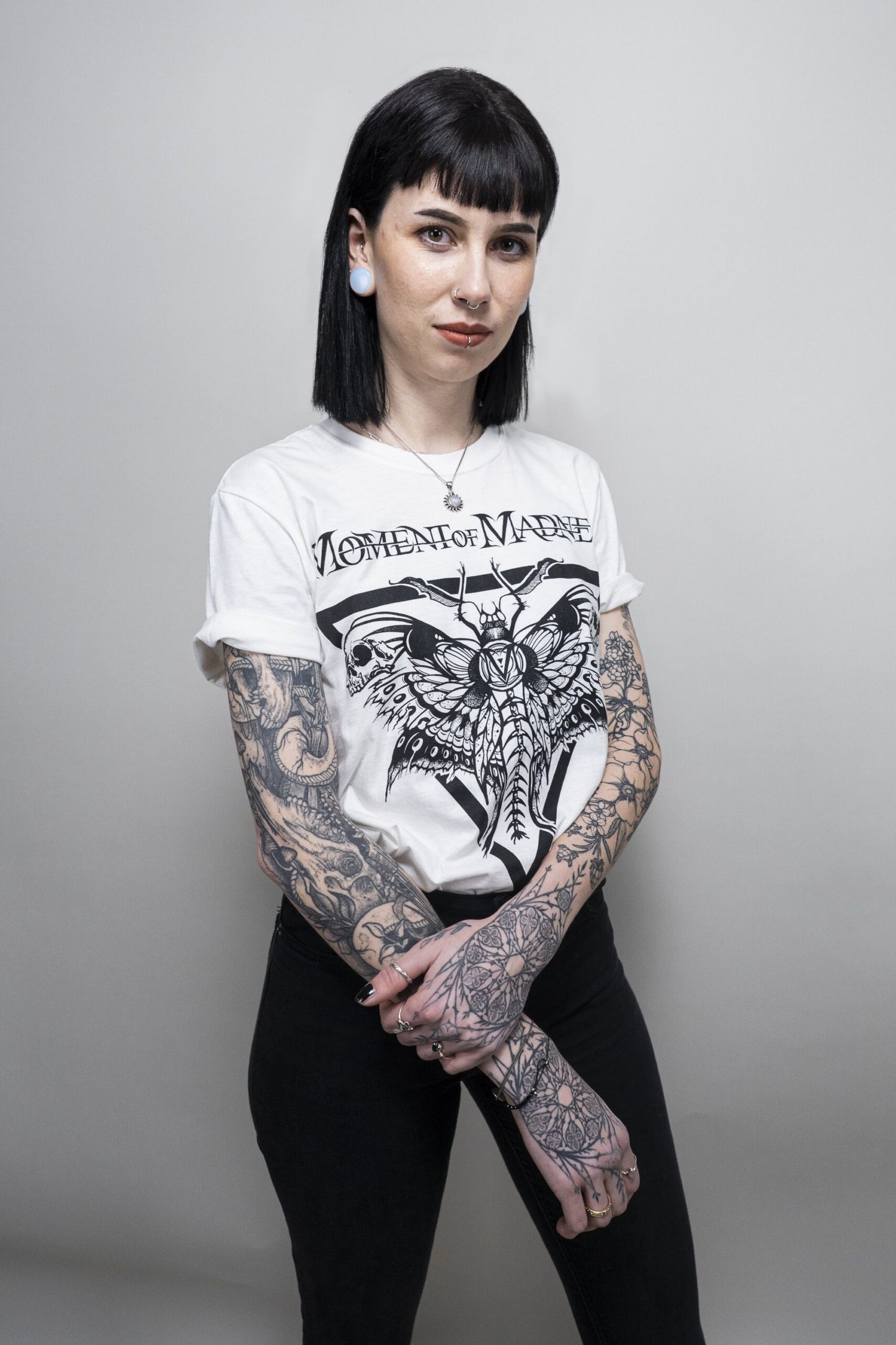 MOTH SHIRT WHITE