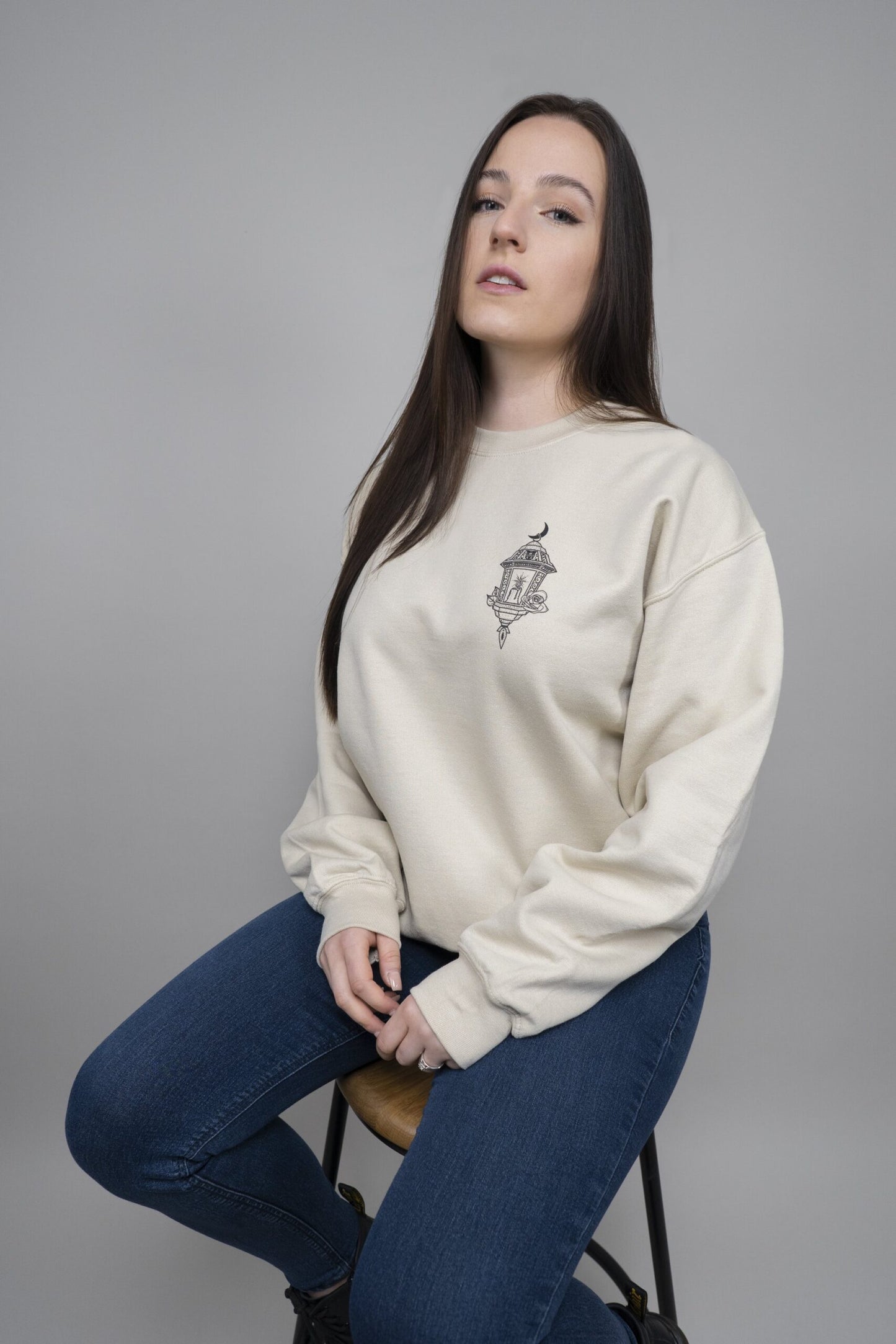 LANTERN SWEATSHIRT