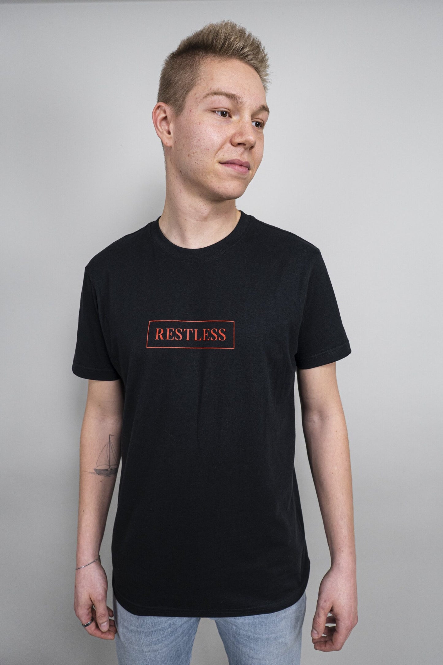 RESTLESS SHIRT