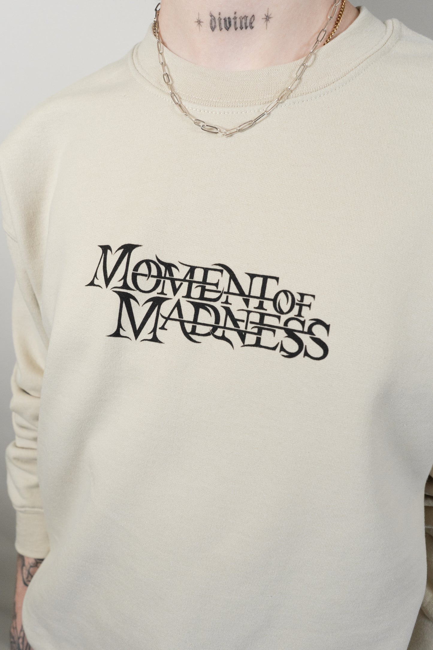 DEJA VU SWEATSHIRT
